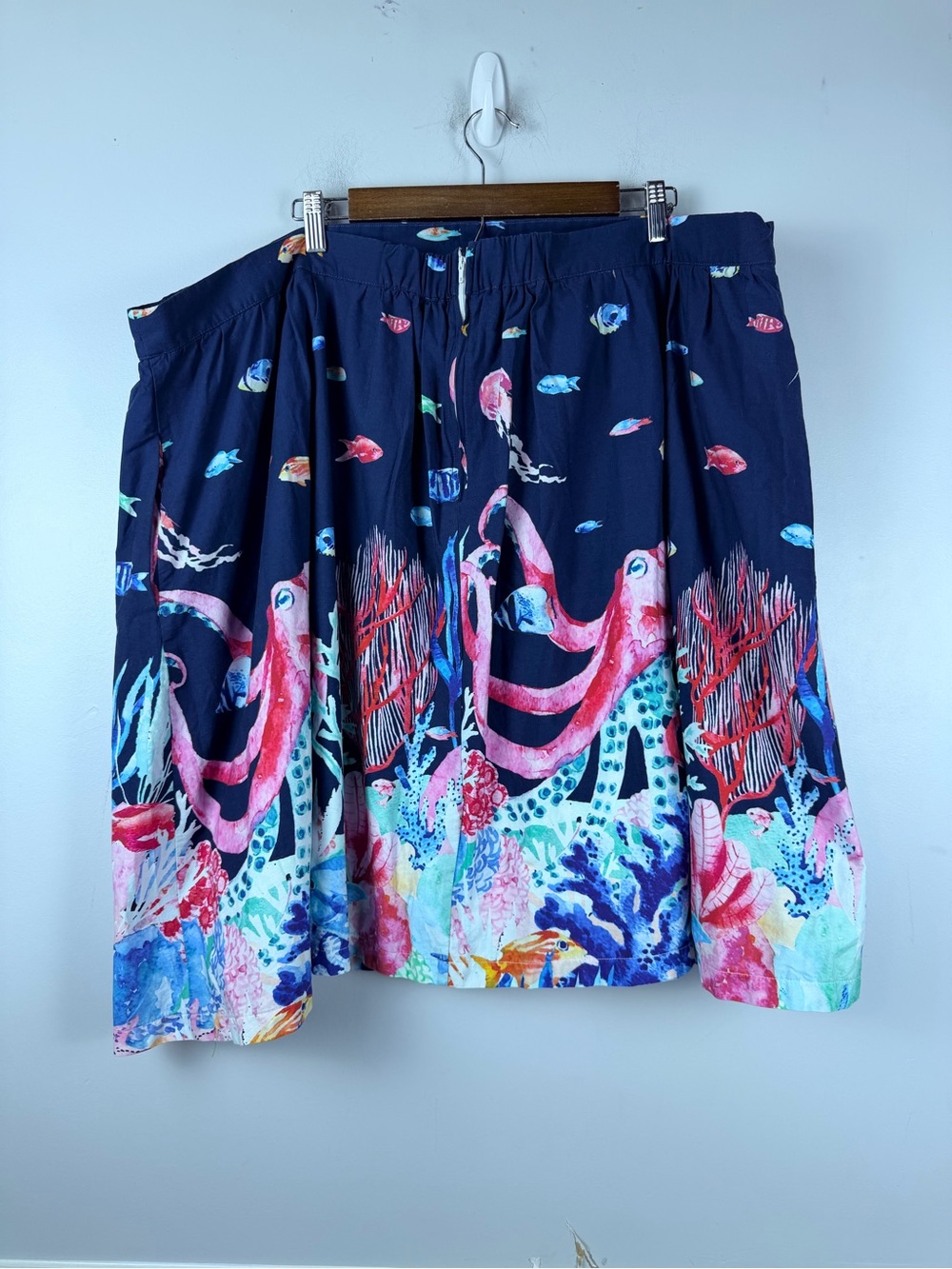 Modcloth style study A-line skirt in marine bio size 4X octopus fish - Picture 6 of 7